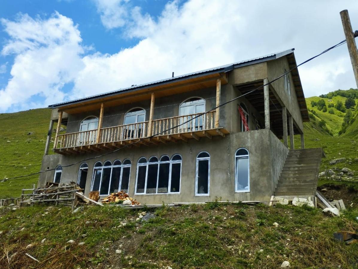 Guesthouse Ellie- Elisabeth Adishi Exterior foto